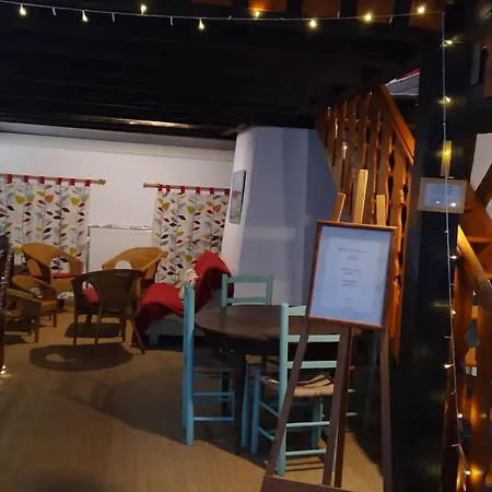 Maison De Maitre 펜션 *